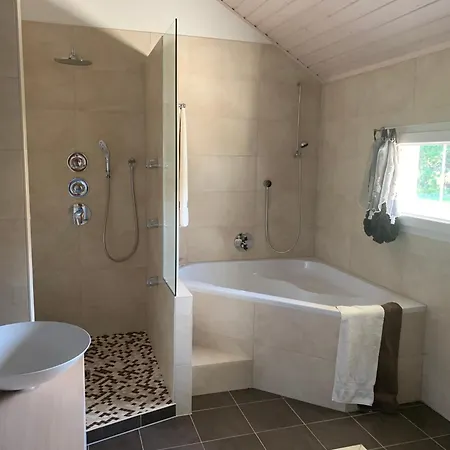 D'hotes Wellingtonia 4* Mont-sur-Rolle