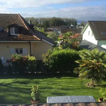 לינה וארוחת בוקר D'hotes Wellingtonia Mont-sur-Rolle